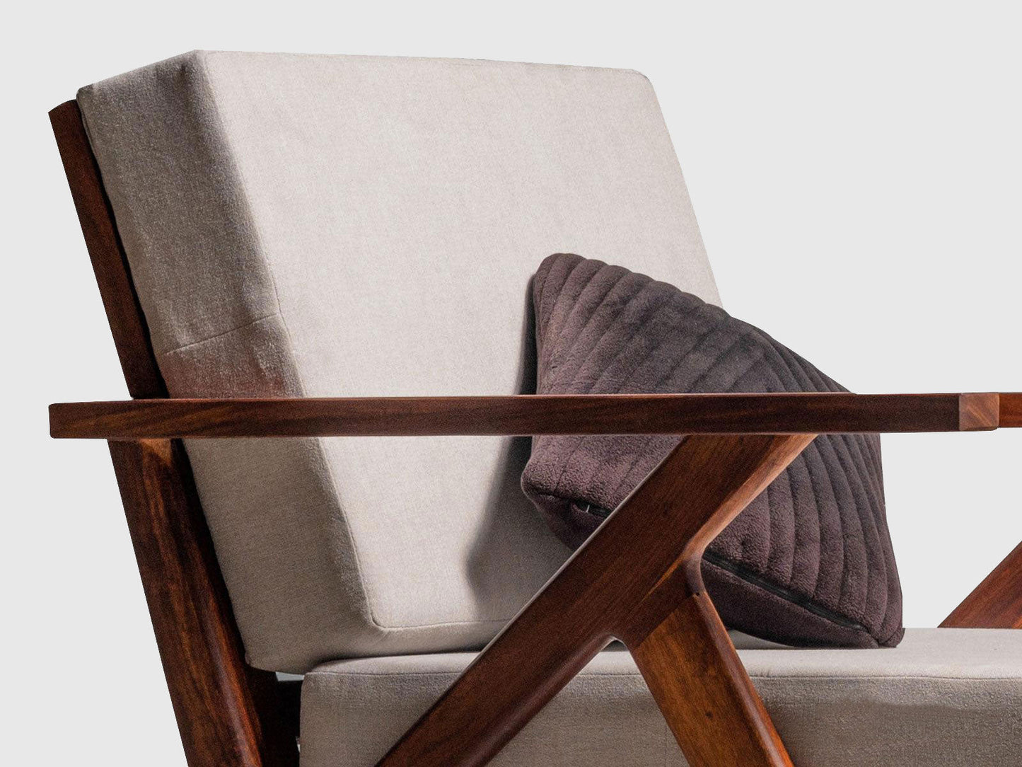 Dudi Furniture Ummed Modern Sheesham Wood Lounge Chair