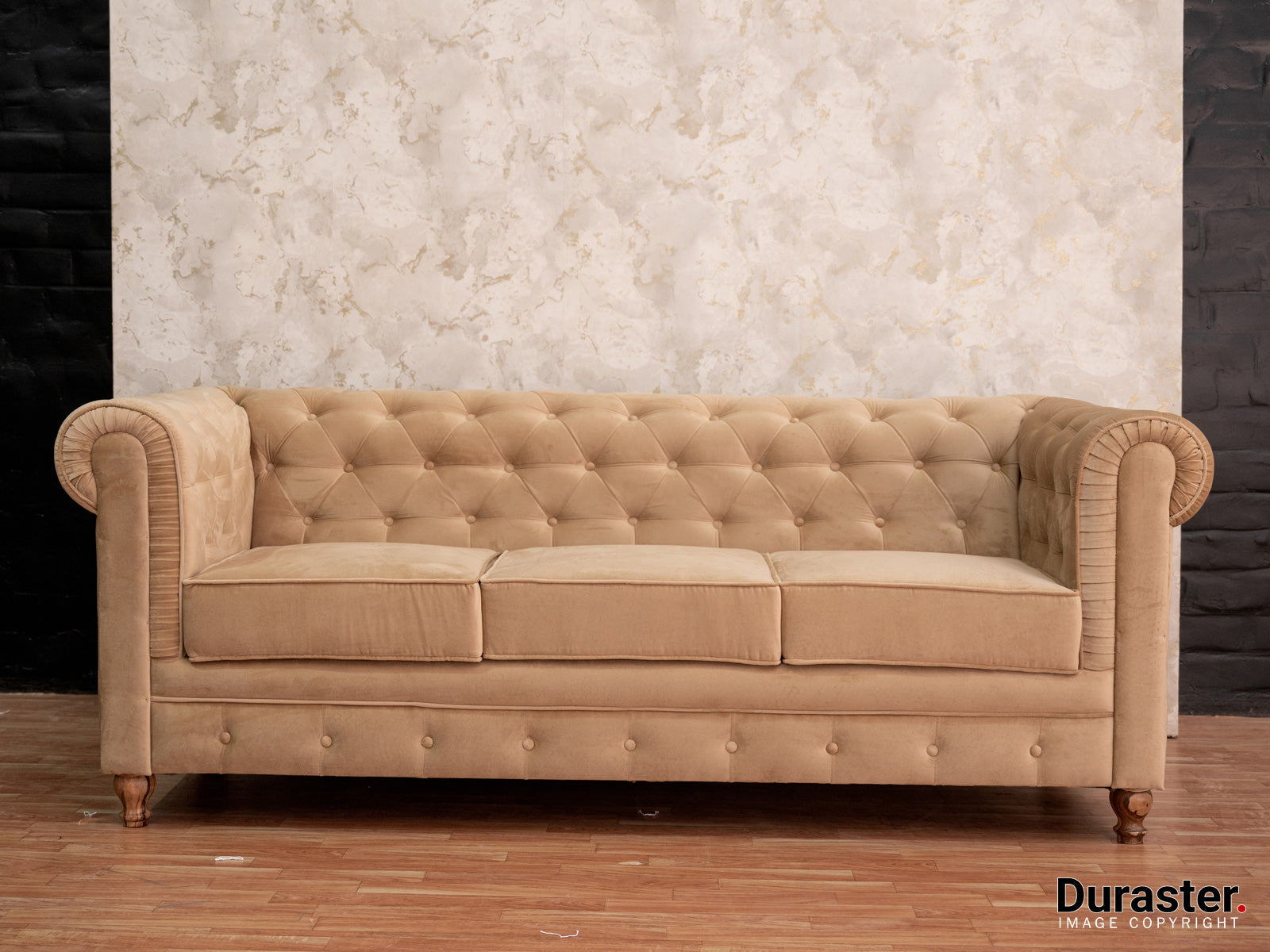 Dudi Furniture Chesterfield 3 Seater Sofa
