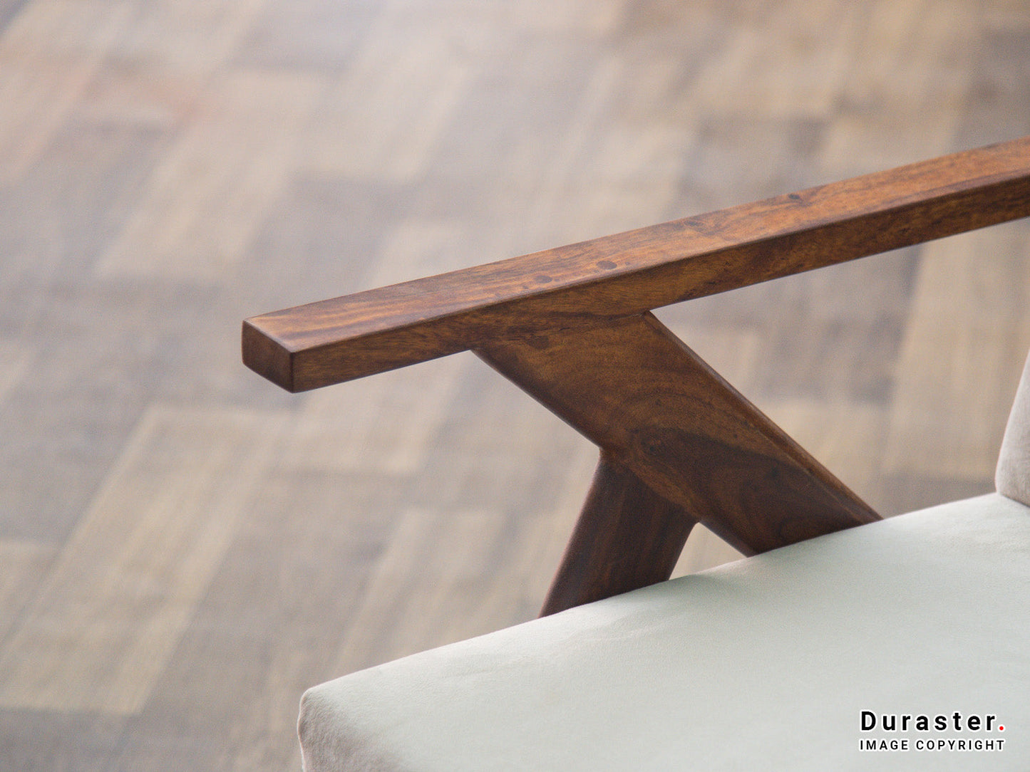 Dudi Furniture Vismit Modern Sheesham Wood Lounge Chair