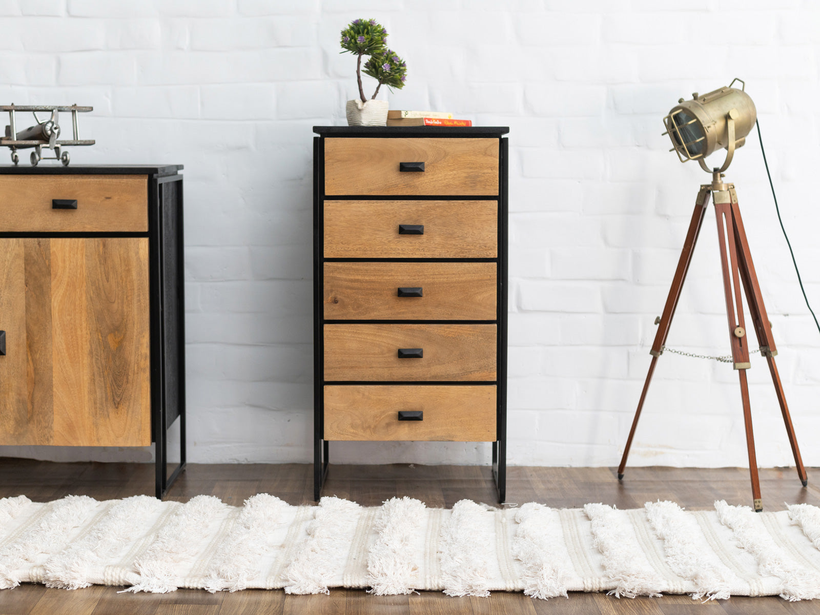 Dudi Furniture El Dorado Mango Wood Chest Of Drawers