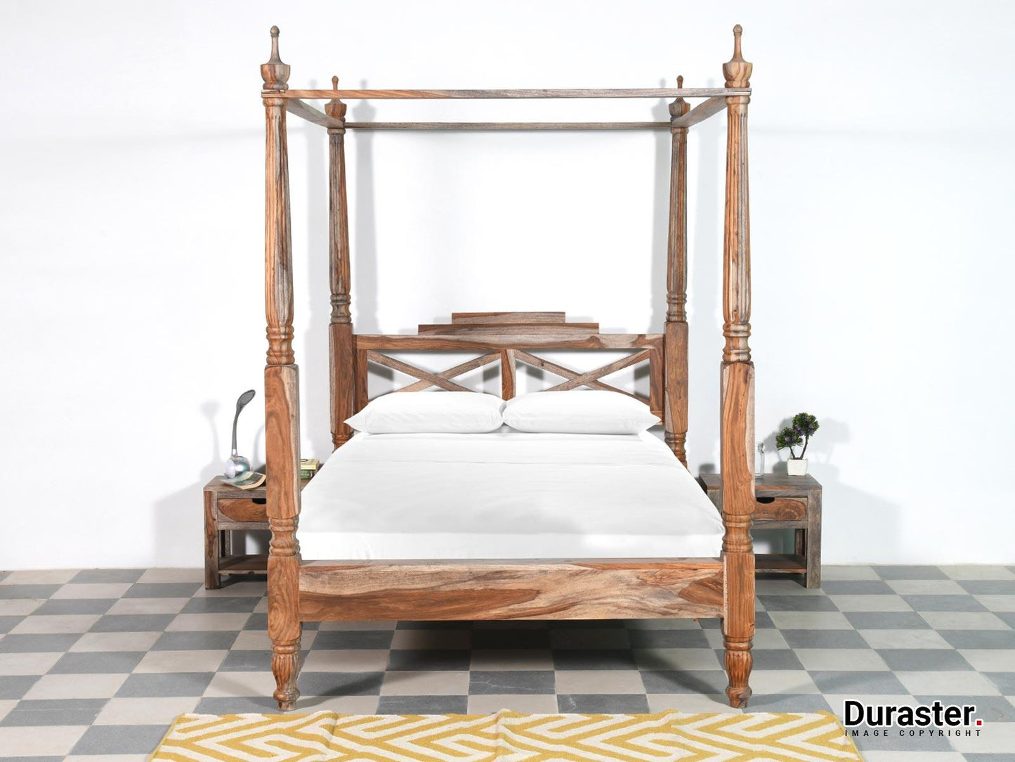 Dudi Furniture Alpaca Modern Canopy Four Poster Bed