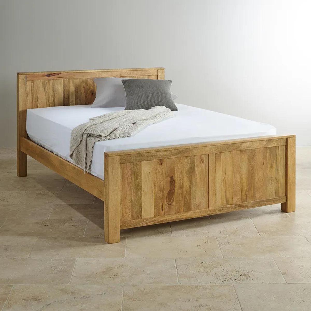 Dudi Furniture Misa Mango Wood Queen Size Bed