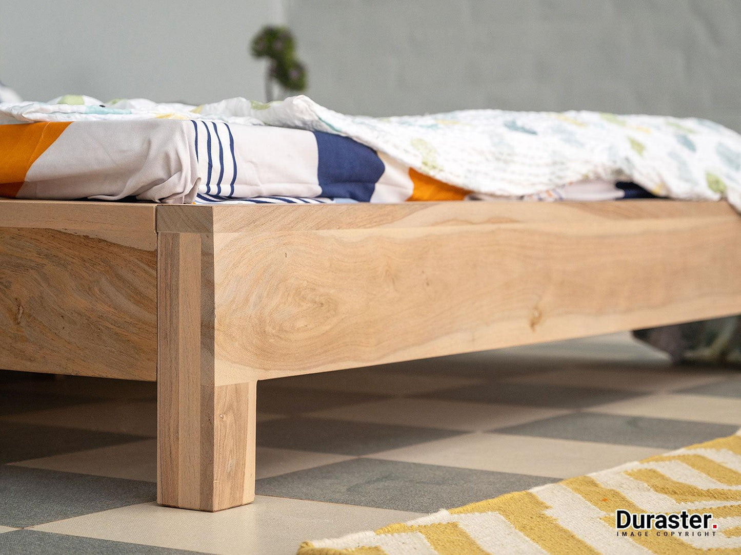 Dudi Furniture Novo Premium Solid Sheesham wood Elegant King Size Bed