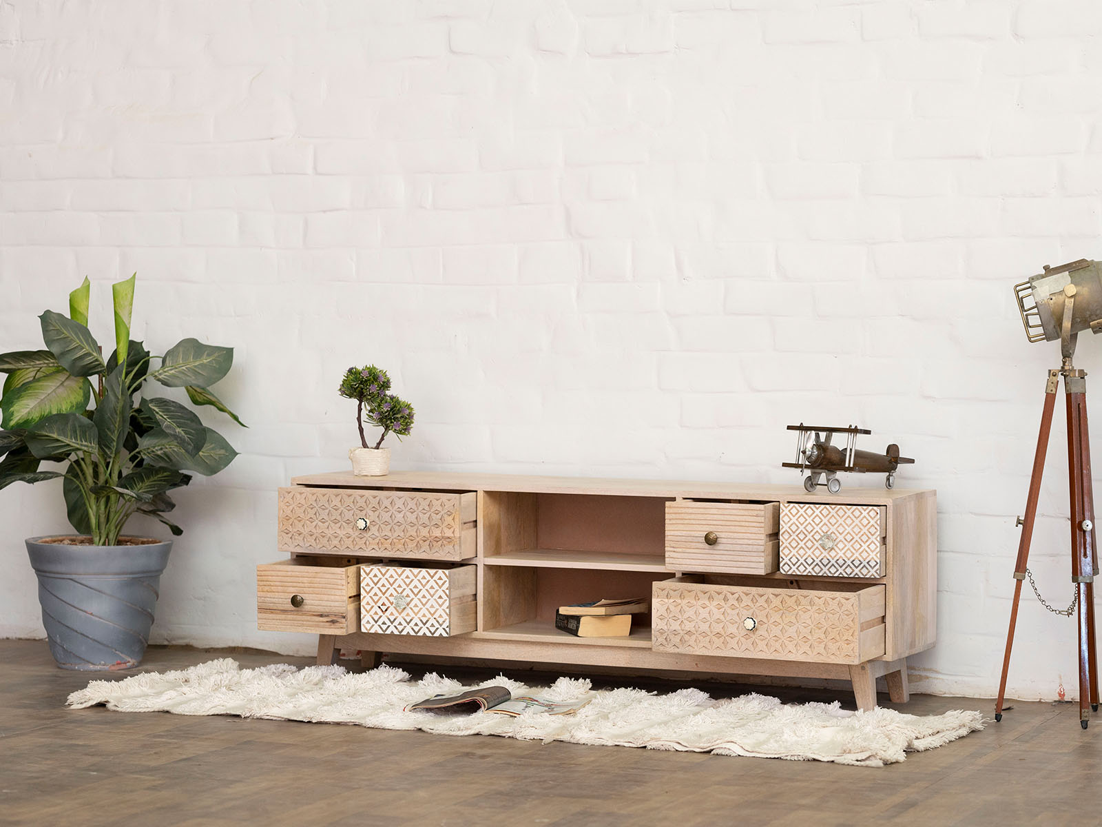 Dudi Furniture Ajenta Modern TV Unit Cabinet
