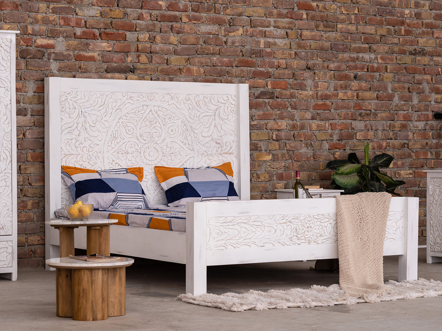 Dudi Furniture Ellora Wooden Queen Size Bed