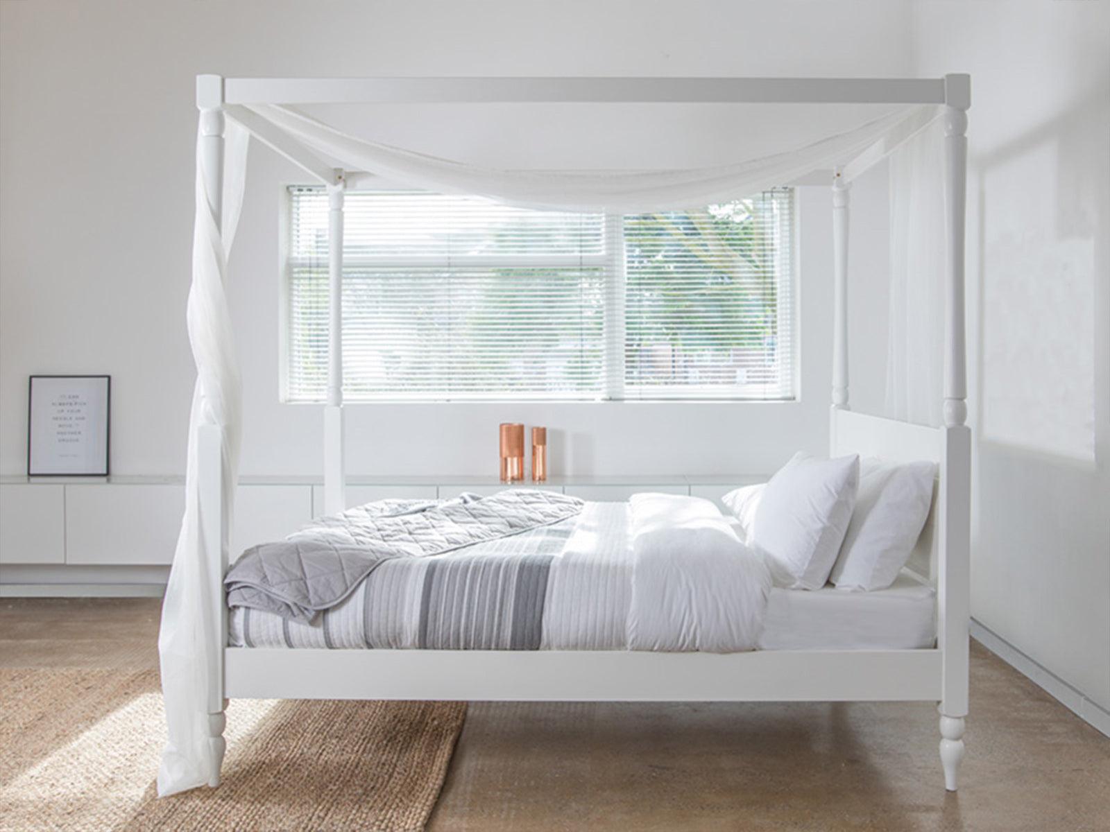 Dudi Furniture Novo Premium Solid Acacia Wood Four-Poster King Size