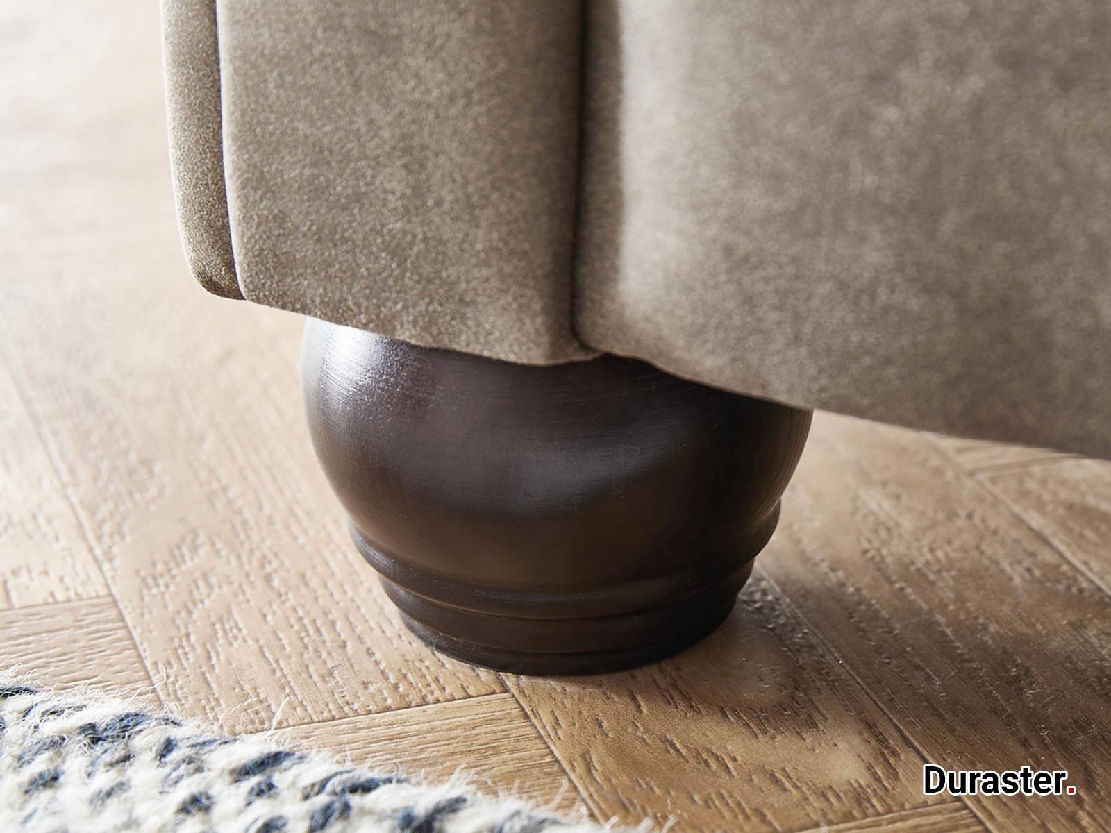 Dudi Furniture Chesterfield Traditional Three Seater Sofa