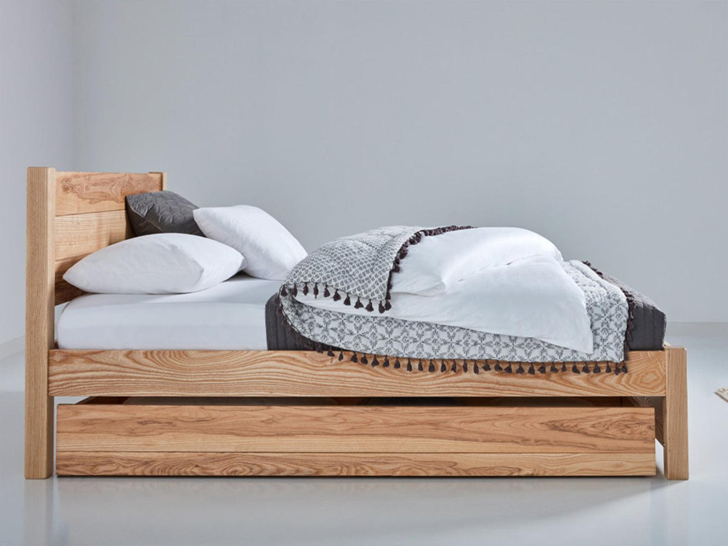 Dudi Furniture Preyas Solid Acacia wood Storage King Size Bed